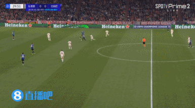 错失好机会！巴斯托尼塞球，奥古斯托打门偏出